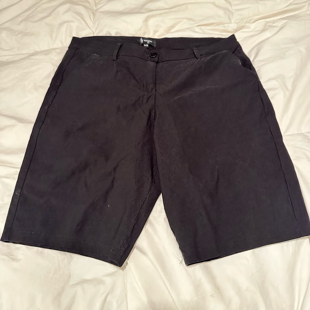 Formal and stretch black shorts